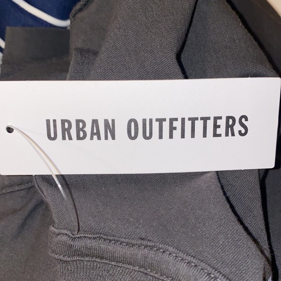 NWT:Graphic tee from urban outfitters T-shirts - Picture 5 of 5